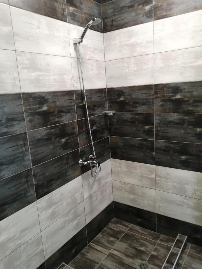 La Piazza Hotel Sumen Kültér fotó